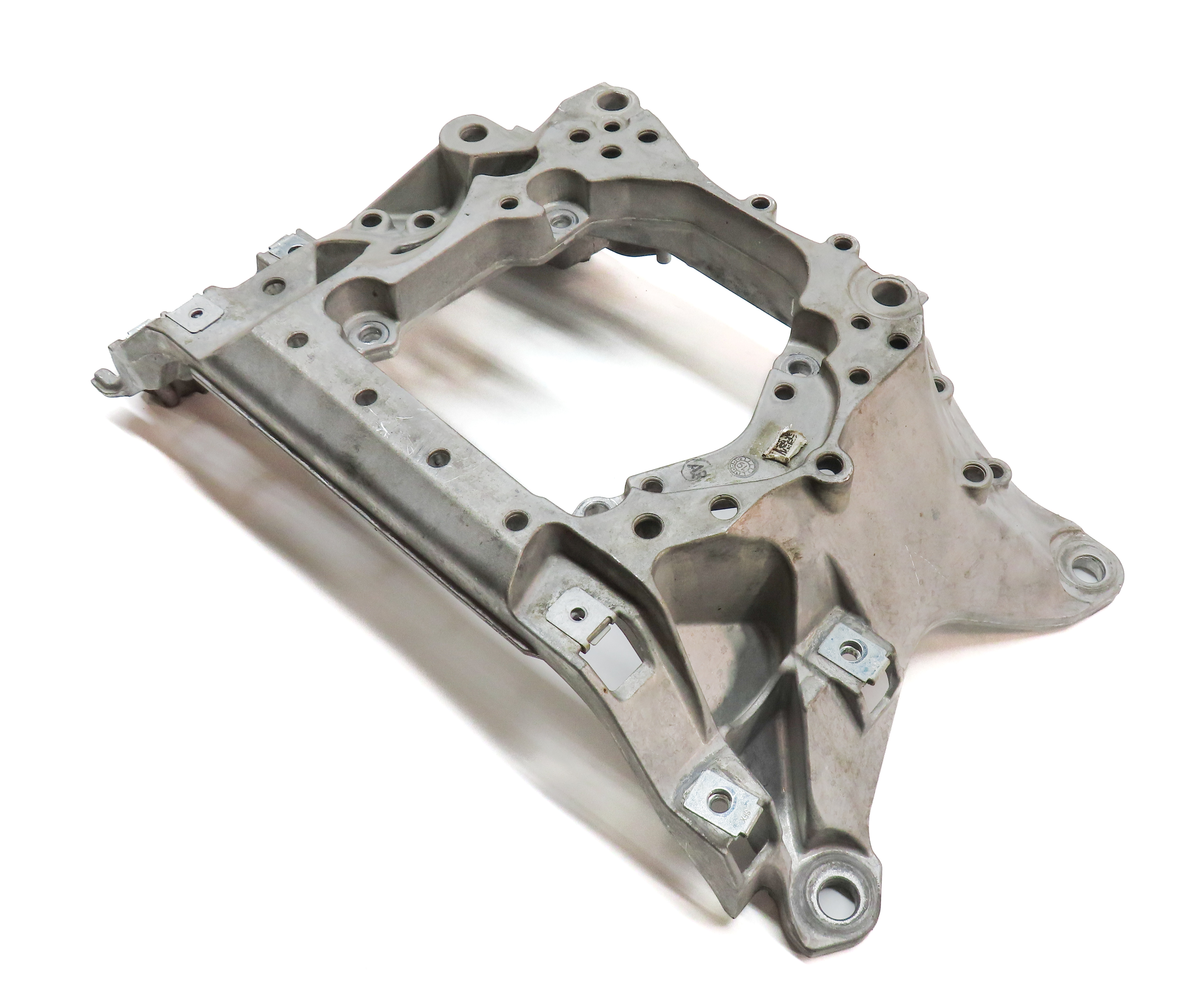 2019 AUDI Q7 (4M) TRANSMISSION SUBFRAME MOUNT MOUNTING BRACKET — exact item pictured